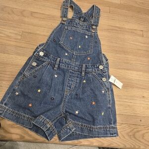 Gap Girls Overalls With Embroidered Stars. Size Small 6-7 NWT Medium Blue